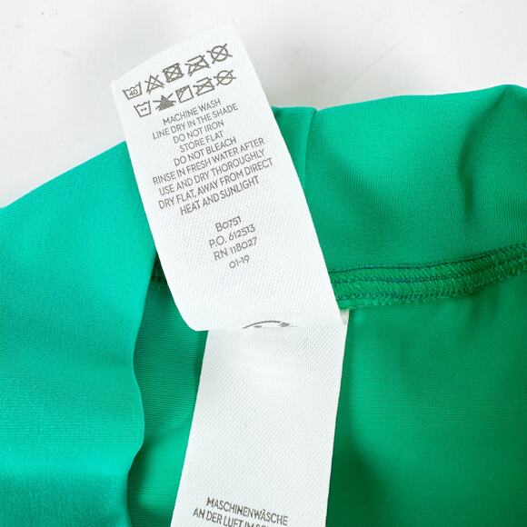 Mini Boden Short Sleeve Pocket Rash Guard Swim Shirt Green Kids Size 11-12Y - Picture 4 of 8